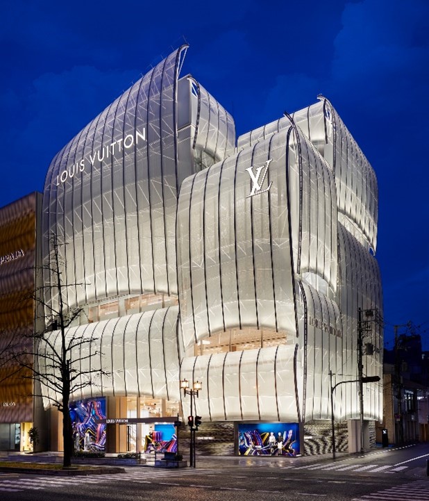Louis-Vuitton-head-office-with-facade-mesh